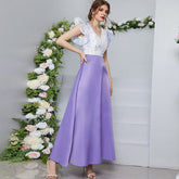 Vestido con estampado digital, escote en V, mangas pétalo y cintura alta